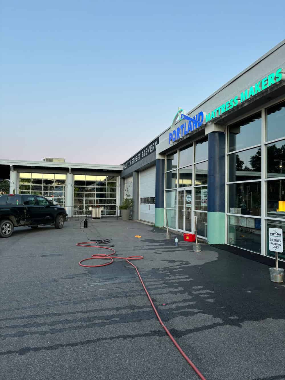 Commercial Services image